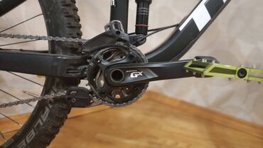 İdman velosipedləri: İşlənmiş Dağ velosipedi Trek, 28", sürətlərin sayı: 11, Ünvandan götürmə — 17