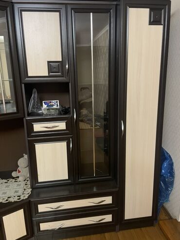 шкафы лофт: Шкаф для одежды, Б/у, Прямой, ЛДСП