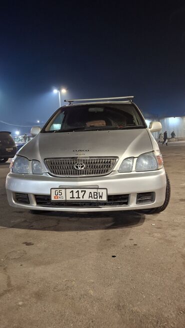 Toyota: Toyota Gaia: 2003 г., 2 л, Автомат, Бензин, Минивэн