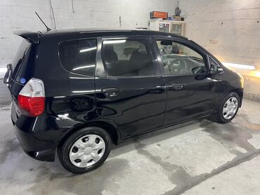 Honda: Honda Fit: 2004 г., 1.3 л, Вариатор, Бензин