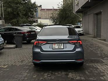 Продажа авто: Toyota Corolla: 2020 г., 1.8 л, Автомат, Гибрид, Седан — 5