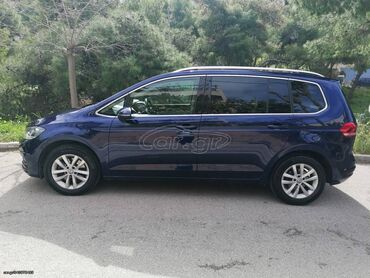 Sale cars: Volkswagen Touran: | 2017 year Van/Minivan