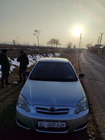 Toyota: Toyota Corolla: 2005 г., 1.4 л, Механика, Бензин, Хэтчбэк — 2