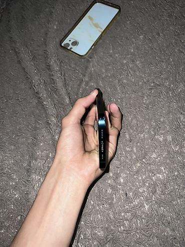 Apple iPhone: IPhone 13, Midnight, Чехол — 6