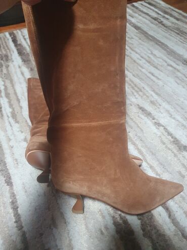 kaubojske čizme gdje kupiti: High boots, 38