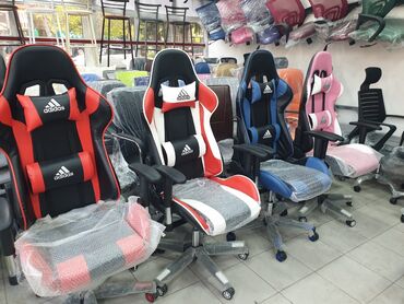Ofis və oyun kresloları: Yeni, Təkərli, Qolları tənzimlənir, Süni dəri