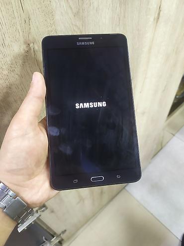 Samsung: Tam islekdi nomrede gedir,qutusu adaptoru yoxdu.Qiymet sondu real — 8