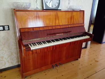 Səs avadanlığı: Piano, Rostov-Don, Akustik