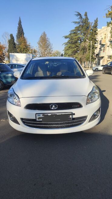 spoiler satilir: Great Wall : 1.5 l | 2013 il 130000 km Sedan