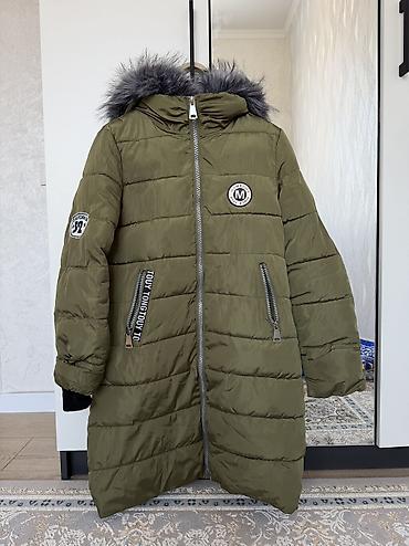 Пуховики и зимние куртки: Женская одежда пакетом. Размер s m, только белое платье на запах xl — 1