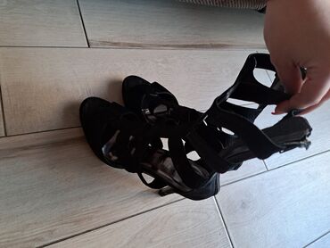 crne sandale: Sandale, 38