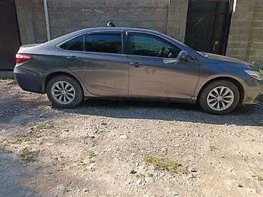 q7 audi: Toyota Camry: 2015 г., 2.5 л, Автомат, Бензин, Седан — 2