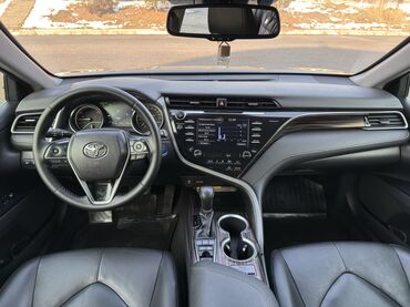 Toyota: Toyota Camry: 2019 г., 2.5 л, Вариатор, Гибрид, Седан — 7