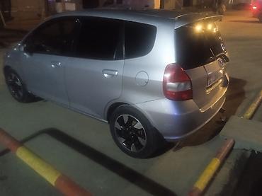 Honda: Honda Fit: 2002 г., 1.3 л, Вариатор, Бензин, Хэтчбэк — 2