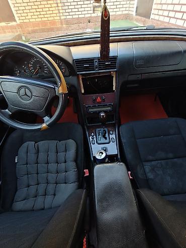 class: Mercedes-Benz C-Class: 1997 г., 2.8 л, Автомат, Бензин, Седан — 7