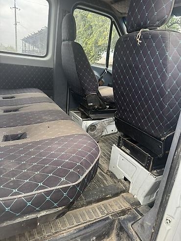 Унаа: Жеңил жүк ташуучу унаа, Mercedes-Benz, Дубль, Колдонулган — 2
