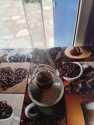 Керосиновые лампы: Керосиновая лампа с высоким стеклянным плафоном (колбой) и — 10