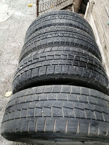 Шины: Шины 185 / 60 / R 15, Зима, Комплект, Легковые, Япония, Bridgestone