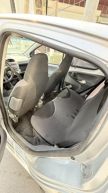 daewoo matiz 2013: Toyota Aygo: 2008 г., 1 л, Механика, Бензин, Хэтчбэк — 4