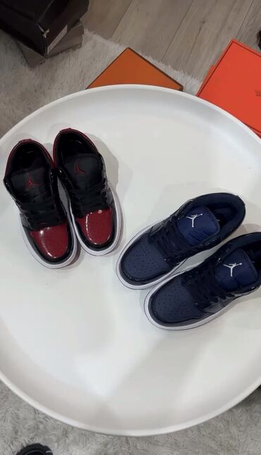 насос для члена: Мужские кроссовки, 41.5, Air Jordan, Новый, Платная доставка