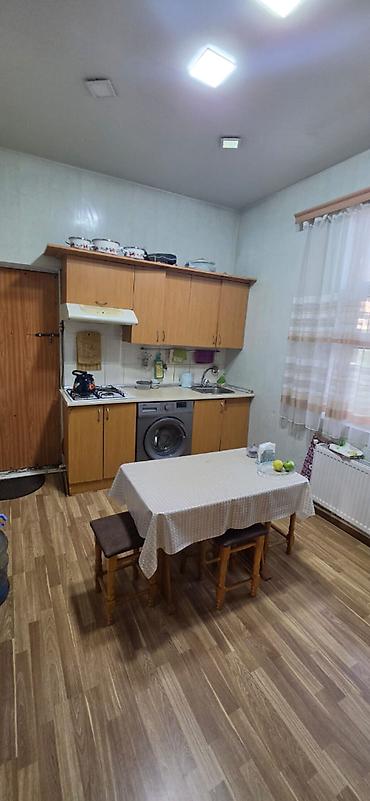 əmlak: ÇOX TƏCİLİ KİRAYƏ MƏNZİL Mənzil,28 May metrosunun 2 ci çıxışına — 5