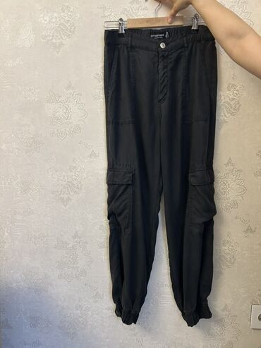banan şalvar: Şalvar, Stradivarius, S (EU 36), M (EU 38), One size, rəng - Qara