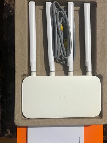 Modemlər və şəbəkə avadanlıqları: Mi 4A Router Yeni alınıb. İstifadə edilməyib. Satilir