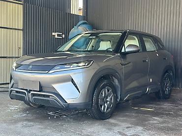 гибрид батарея: BYD Yuan Up: 2025 г., Автомат, Электромобиль, Кроссовер — 3
