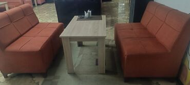 taxt doseklerinin satisi: 2divan+1stol dəst 130azn satilir. (7bele dest var) cay evi və pub ucun