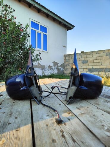 Yan və salon güzgüləri: Vito 2002 Model 638 kuza zavod yan güzgülər (sol və sağ cüt) Təsvir — 2