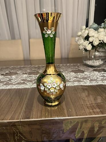 Вазы: Одна ваза, Богемское стекло — 1