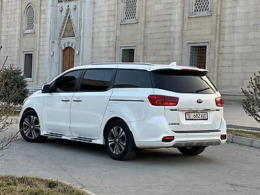 Kia: Kia Carnival: 2019 г., Автомат, Дизель, Минивэн — 4