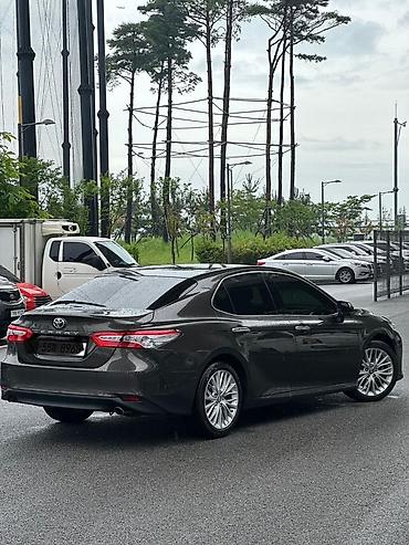 Toyota Camry: 2018 г., 2.5 л, Автомат, Бензин