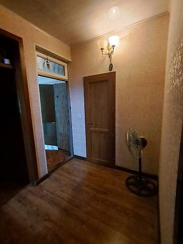 Daşınmaz əmlak: 7 otaqlı, 200 kv. m, Kredit var, Orta təmir — 10