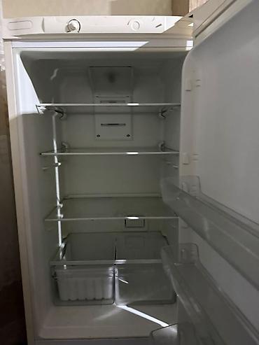 balaca dondurucu: İşlənmiş 2 qapılı Indesit Soyuducu Satılır, rəng - Ağ — 9