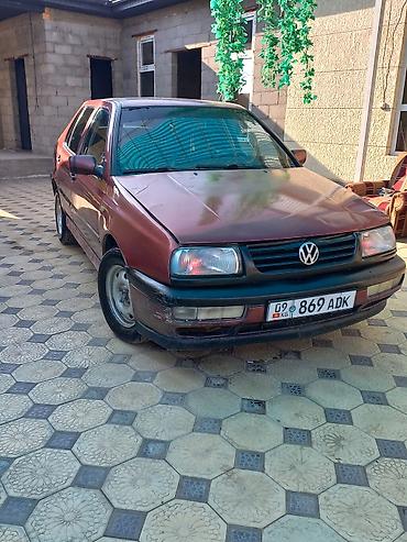 Volkswagen: Volkswagen Vento: 1992 г., 1.8 л, Механика, Бензин, Седан — 3