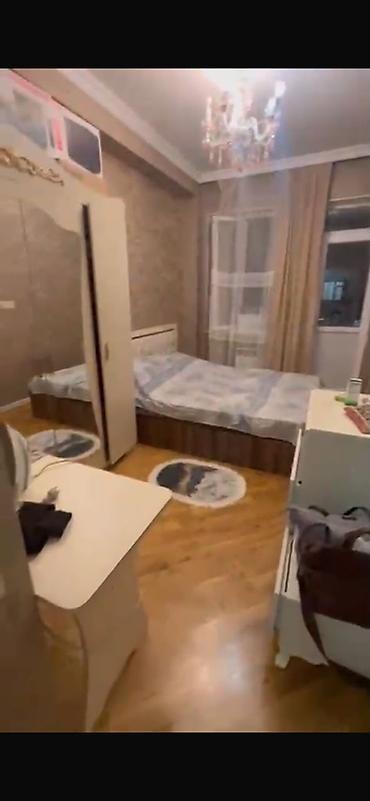 Uzunmüddətli kirayə mənzillər: 89 200 azn 2 120 azn /m2 2 otaqlı yeni tikili 42m2 sahə 4/9 -da lalafo.az — 4 Uzunmüddətli kirayə mənzillər: 89 200 azn 2 120 azn /m2 2 otaqlı yeni tikili 42m2 sahə 4/9 — 4