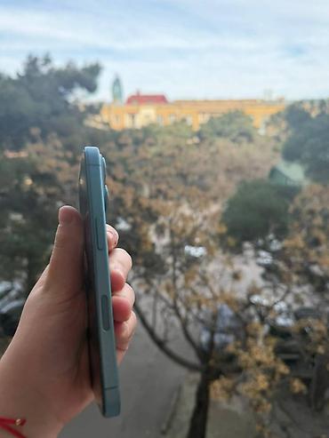 Apple iPhone: IPhone 16, 128 GB — 3