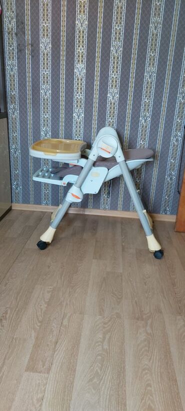 cybex ikinci el: Chicco masa yaxsi veziyyetdedir qirigi sinigi yoxdur boya gore