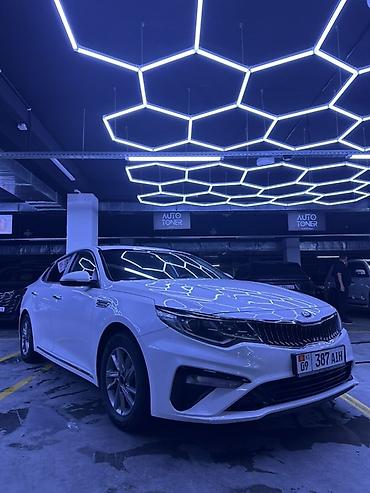 Kia K5: 2019 г., 2 л, Автомат, Бензин, Седан