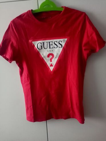 pocepana majica: Guess, M (EU 38), S (EU 36), Cotton, color - Red