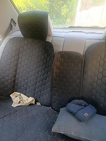 small car: Mercedes-Benz 190: 1991 г., 1.8 л, Механика, Бензин, Седан — 9