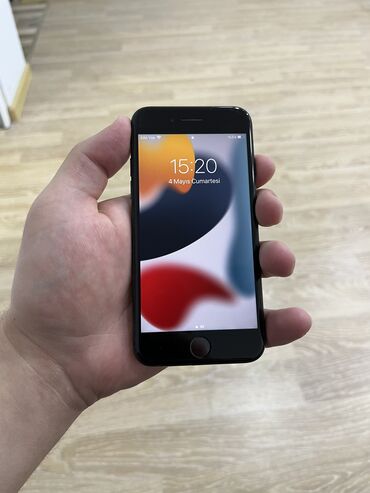 Apple iPhone: IPhone 7, 32 ГБ, Черный, Гарантия, Отпечаток пальца, С документами