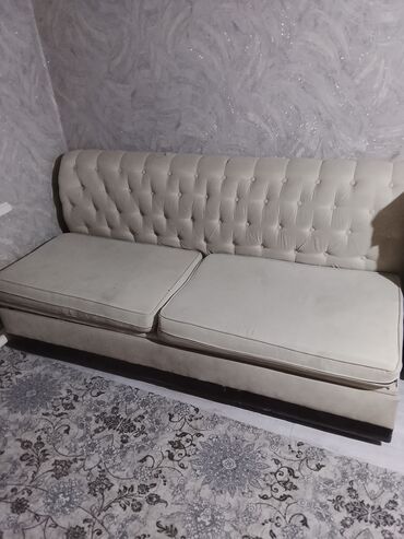 офисные диван: Раскладной диван, Б/у