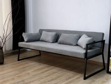 divan 2 kresla mjagkaja mebel: Прямой диван, цвет - Серый, Б/у