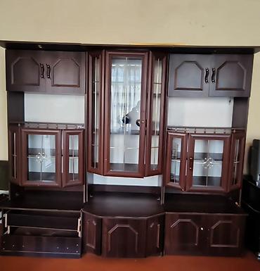 embawood dolab: Servant-vitrin dəsti - Material: tünd qəhvəyi laminat/MDF görünüşlü — 1