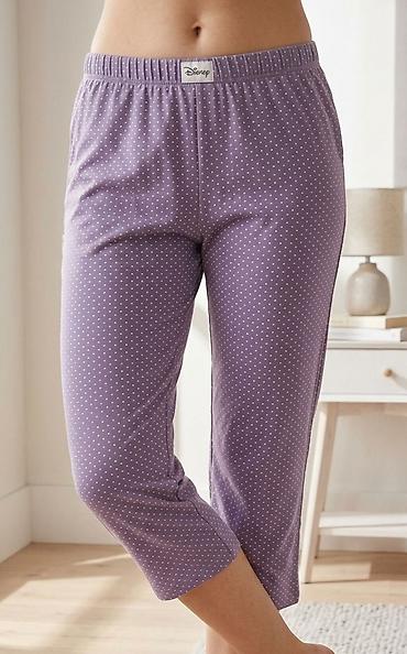 tigraste helanke: Ženske kapri pidžama-pantalone Disney - Boja: ljubičasta sa sitnim — 1