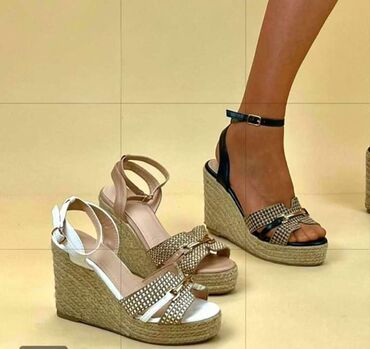 ženske sandale: Sandale, 40