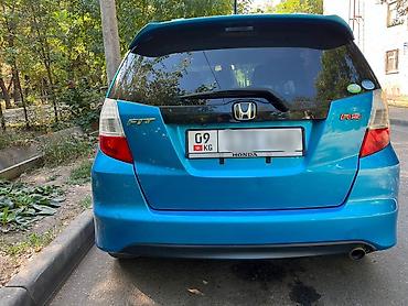пароги на фит: Honda Fit: 2010 г., 1.5 л, Автомат, Бензин, Хэтчбэк — 3