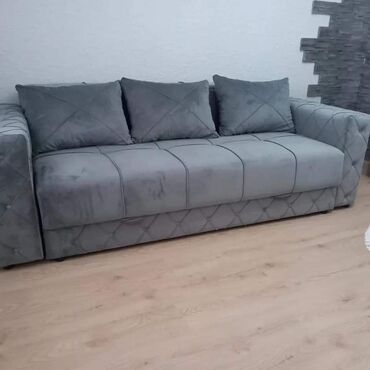 sofa: Trosed, Novo